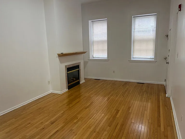 236 Quarry St — Photo 2
