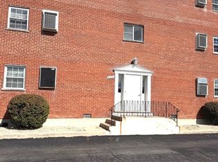 6135 W 94th St APT A3, Oak Lawn, IL 60453