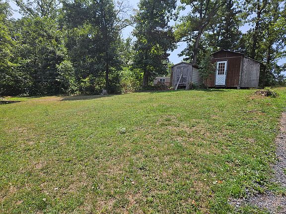 2nd image of 164 Coe Dr