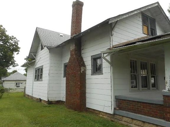 2nd image of 410 W Wiley St