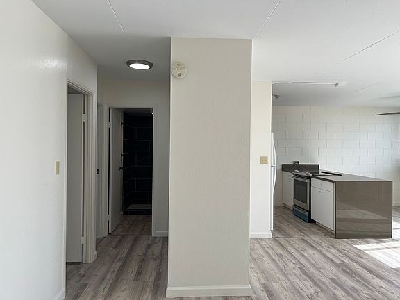 4th image of 95021 Kuahelani Ave #303