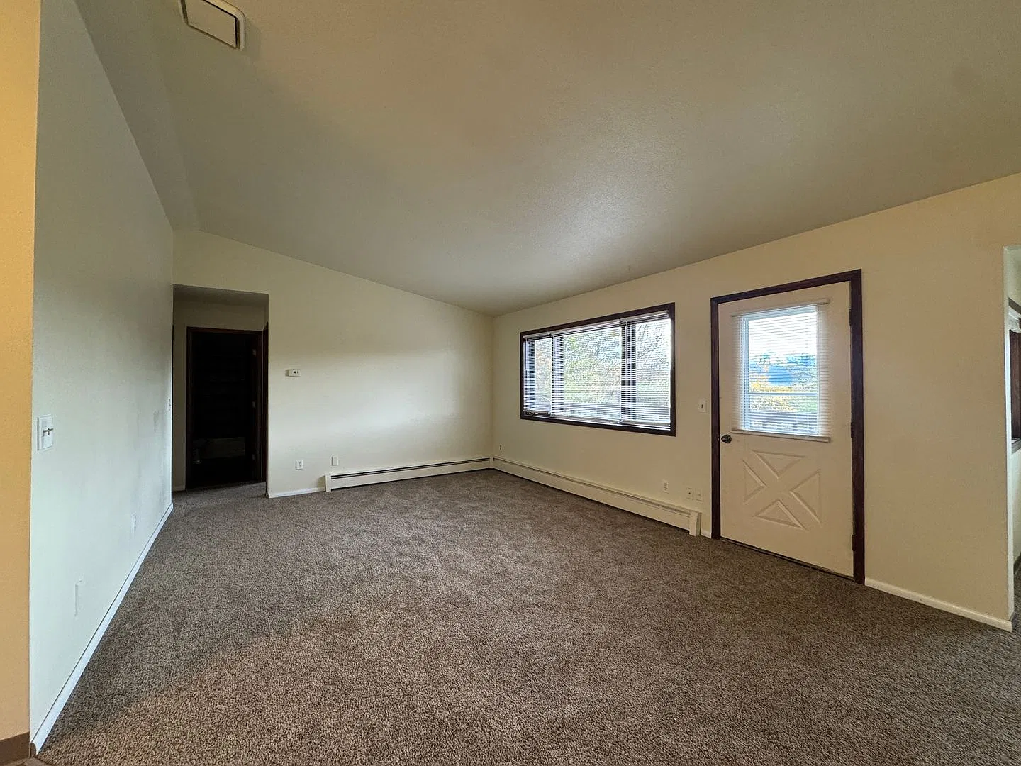 5901 E Bogard Rd — Photo 2