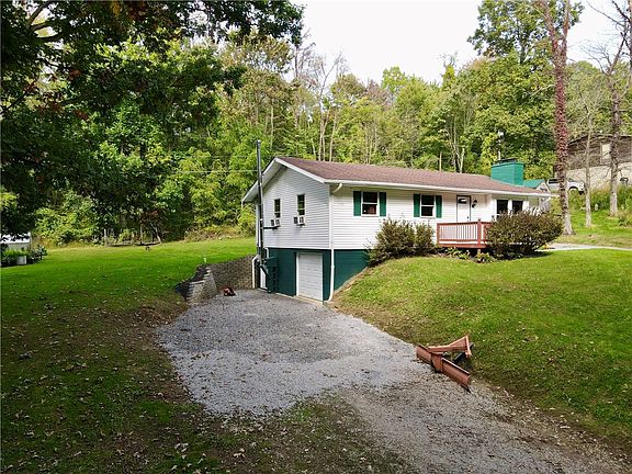 3rd image of 151 Spring Valley Rd
