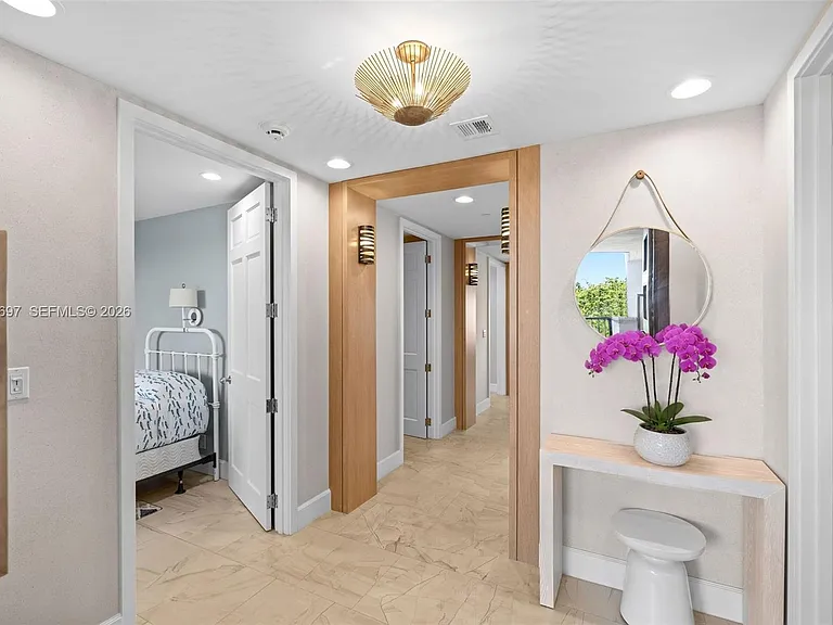 5245 Fisher Island Dr #5245 — Photo 32