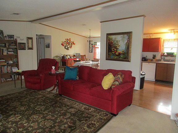 2nd image of 4369 Hammock Dr