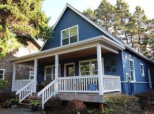 270 Bella Beach Dr, Depoe Bay, OR 97341