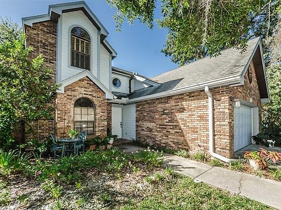 2nd image of 616 Greenglen Ln