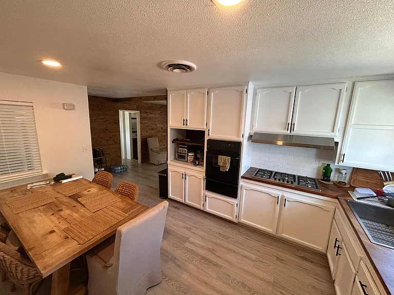 25 Linda Ln — Photo 4