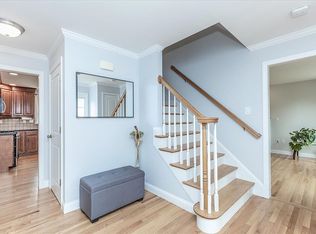 18 A Hampden Ave, Burlington, MA 01803