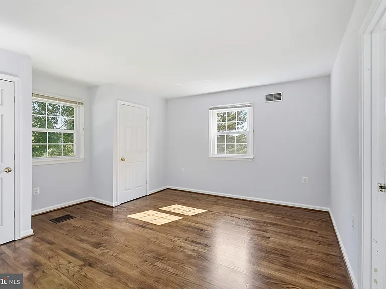39088 Bolington Rd — Photo 21