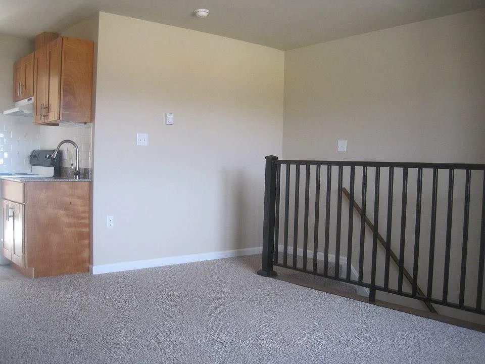 2nd Fl Living Rm
