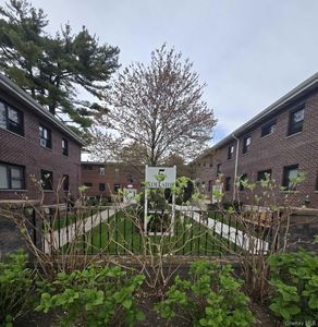 5 Adelaide Street #B2D1, Floral Park, NY, 11001
