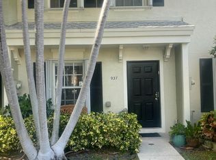 937 Kokomo Key Ln, Delray Beach, FL 33483