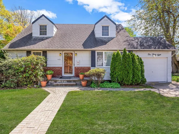 (undisclosed Address), Hempstead, NY 11550