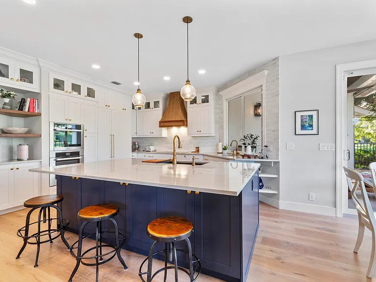 15611 Milan Ct — Photo 10