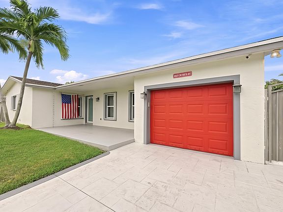 3rd image of 16820 SW 108TH Avenue
