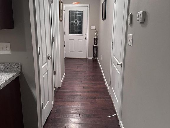 5th image of 3344 Cummins Ln