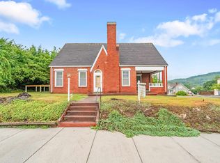 501 N Main St, Galax, VA 24333