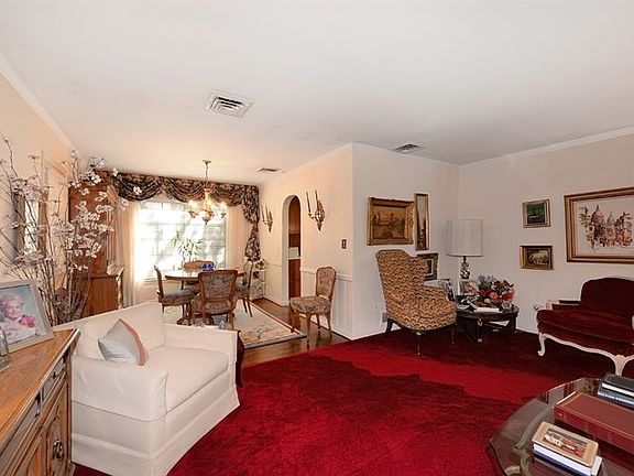 3rd image of 6447 215th St