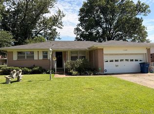 11458 E 6th St, Tulsa, OK 74128