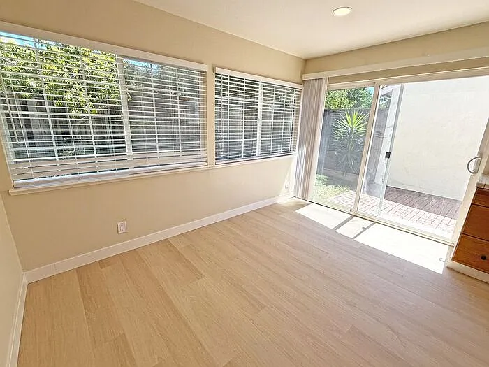 1768 Loch Ness Way — Photo 4