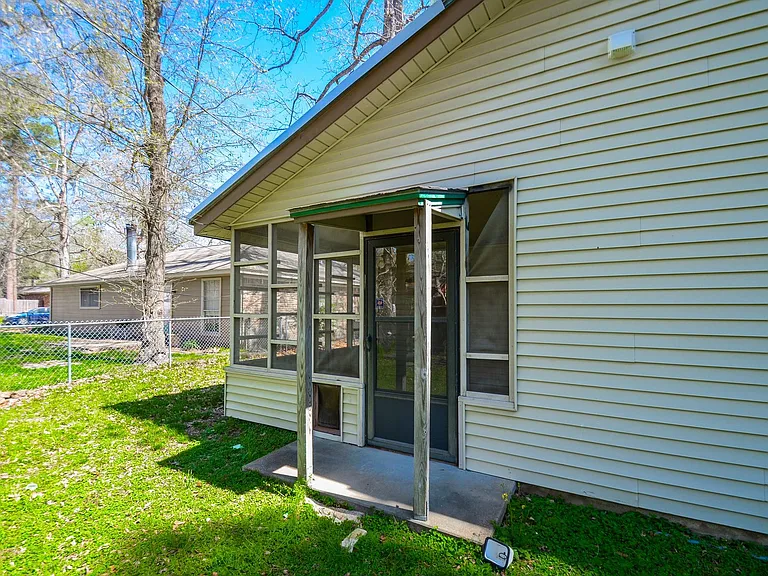 123 Cypress Ln — Photo 30