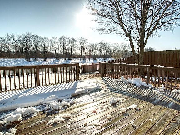 5th image of 1747 Sonesta Ln