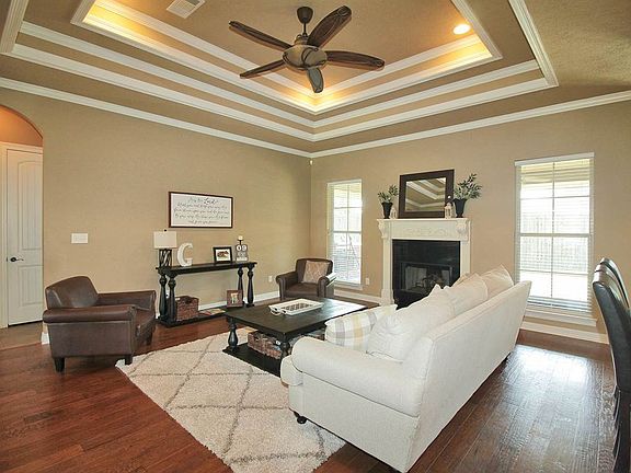 4th image of 202 Winding Brook Dr