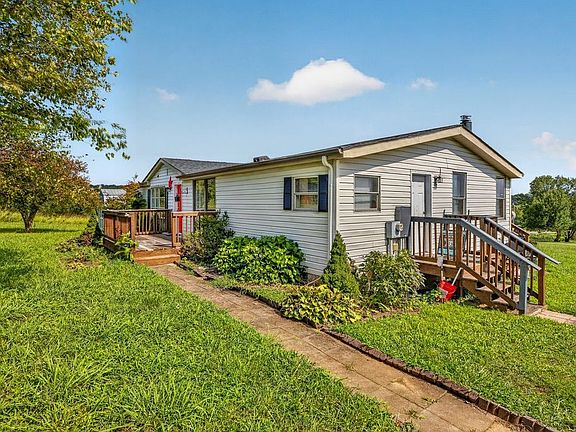 3rd image of 45 Tomlinson Rd