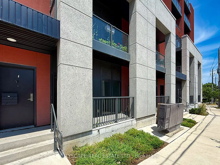 2433 Dufferin St #105 — Photo 4