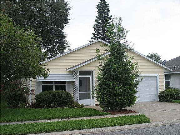 3rd image of 1962 Golden Palm Cir