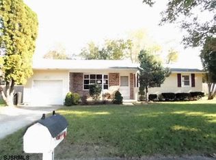 108 Minnetonka Ave, Absecon, NJ 08201