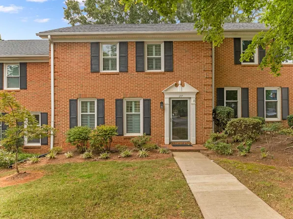 177 Buckstone Ln, Spartanburg, SC 29307