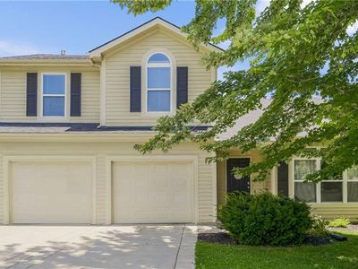 3703 Clayton Dr, Leavenworth, KS, 66048