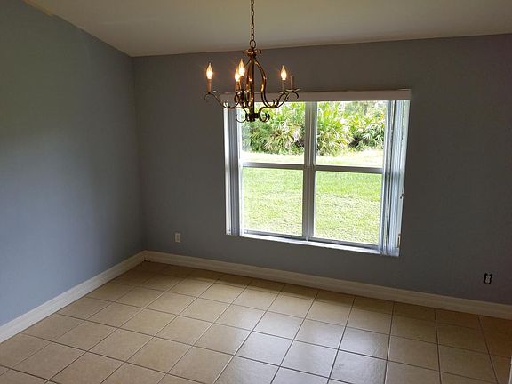 2nd image of 975 Edgerton Ave