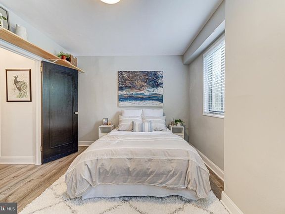 3rd image of 1 Scott Cir #1