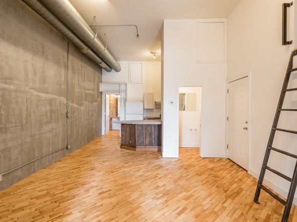 2136 Michigan Ave APT A
