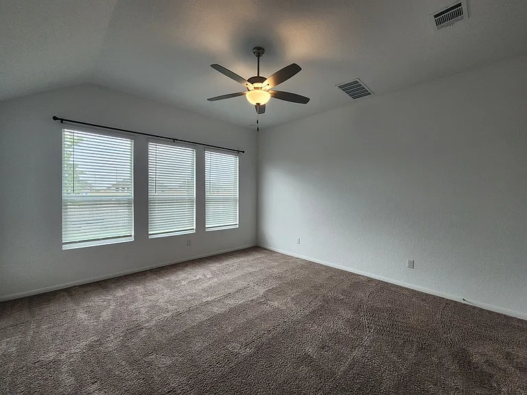 5923 Corsicana Cv — Photo 11