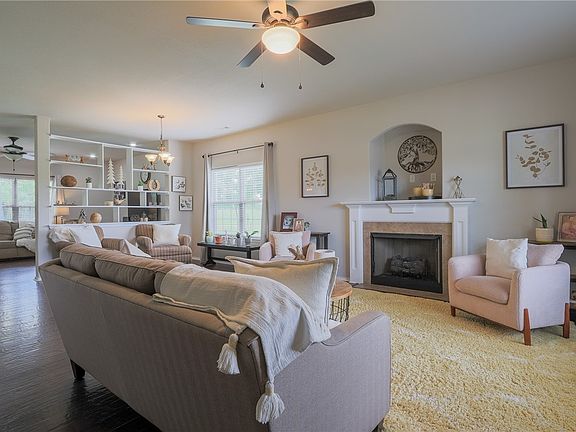 5th image of 11735 E Creek Ln