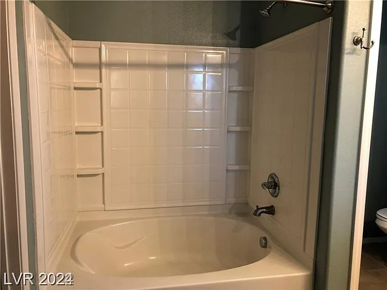 7667 Albright Peak Dr — Photo 9