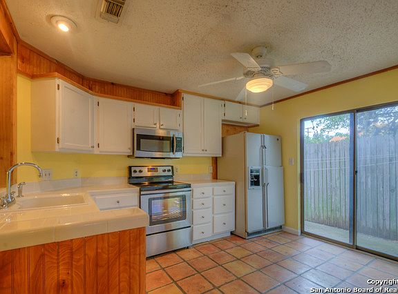4th image of 152 Caleta Bch