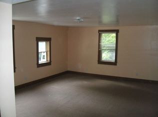 417 McCracken Rd, Wind Ridge, PA 15380