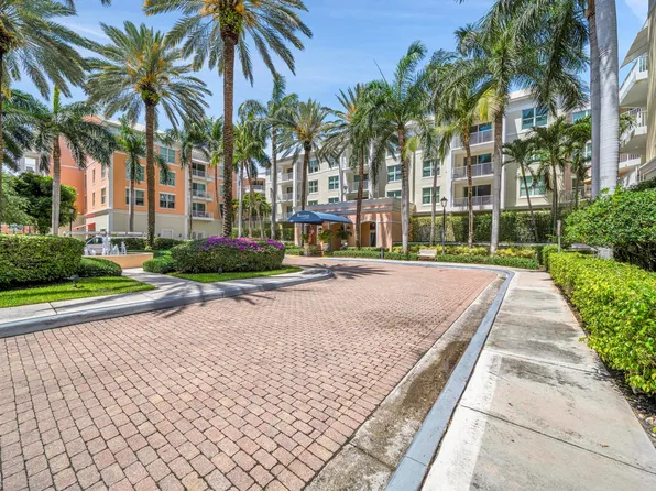 802 W Windward Way APT 204, Lantana, FL 33462