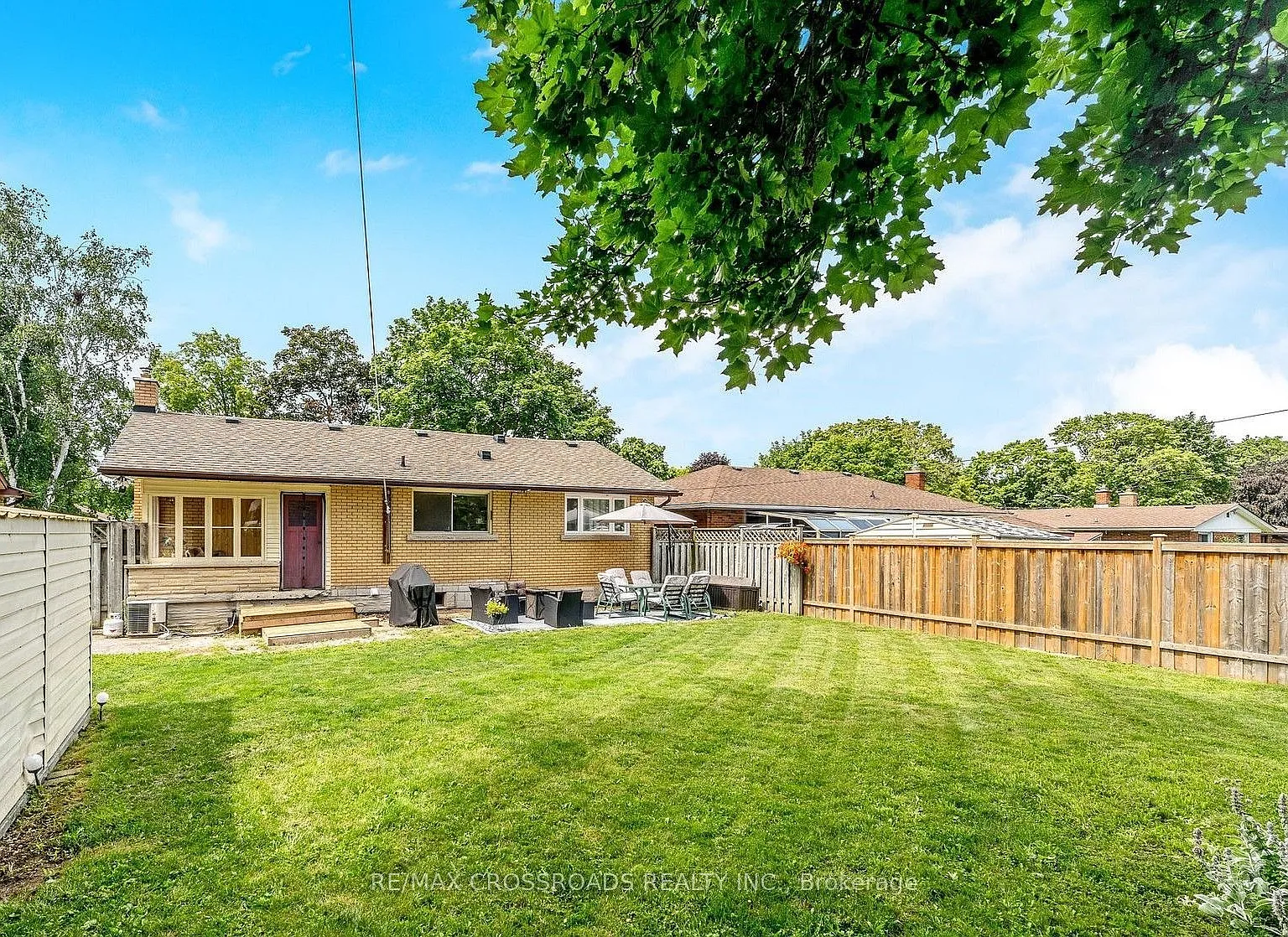 4 bed, $3,200 — Photo 3