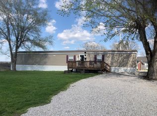 24051 State Highway D, Aurora, MO 65605