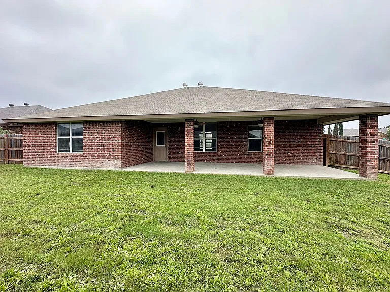 6710 Alvin Dr — Photo 43