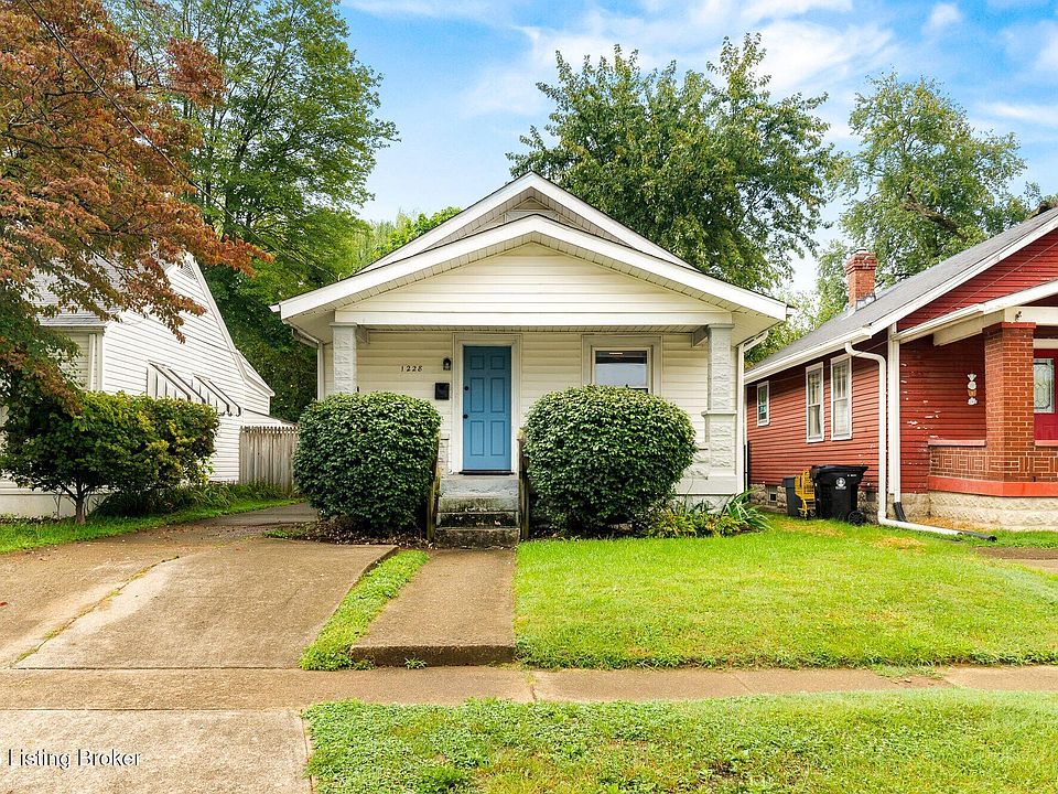1st image of 1228 W Woodlawn Ave