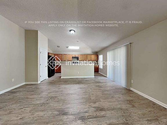5th image of 1533 Porter Lakes Dr
