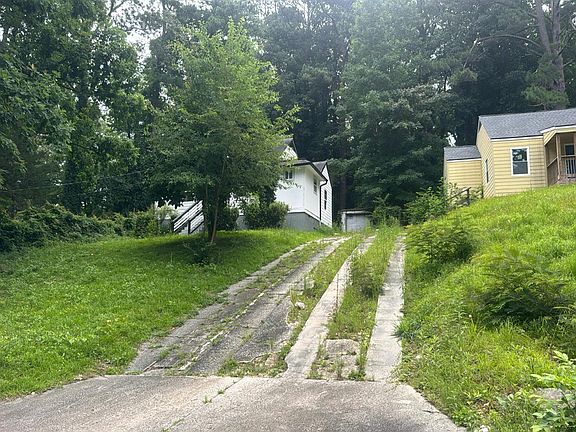 2nd image of 457 Collier Ridge Dr NW