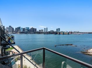 45 Lewis St #PENTHOUSE 15, Boston, MA 02128